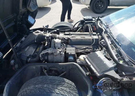 1996 Chevrolet Corvette from USA, damaged, VIN 1G1YY22P8T5106021